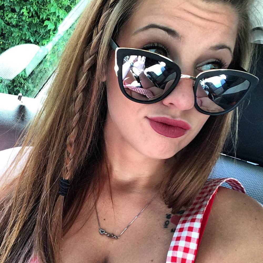 Meet your Posher, Dani